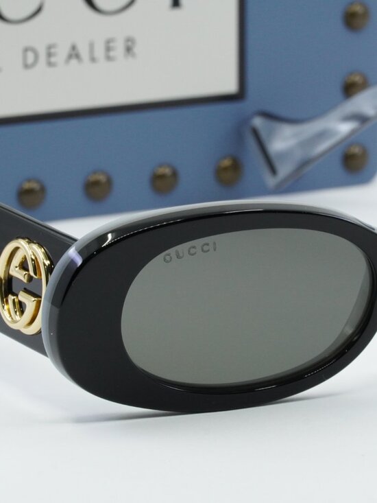Gucci GG0517S 001 Oval Sunglasses - Black / Grey main image 8